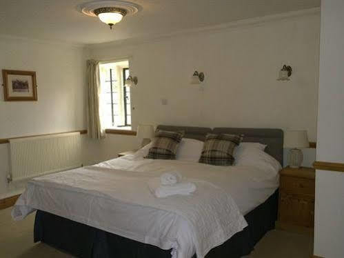 The Helyar Arms Hotel Yeovil Eksteriør billede