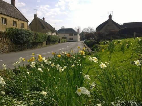 The Helyar Arms Hotel Yeovil Eksteriør billede